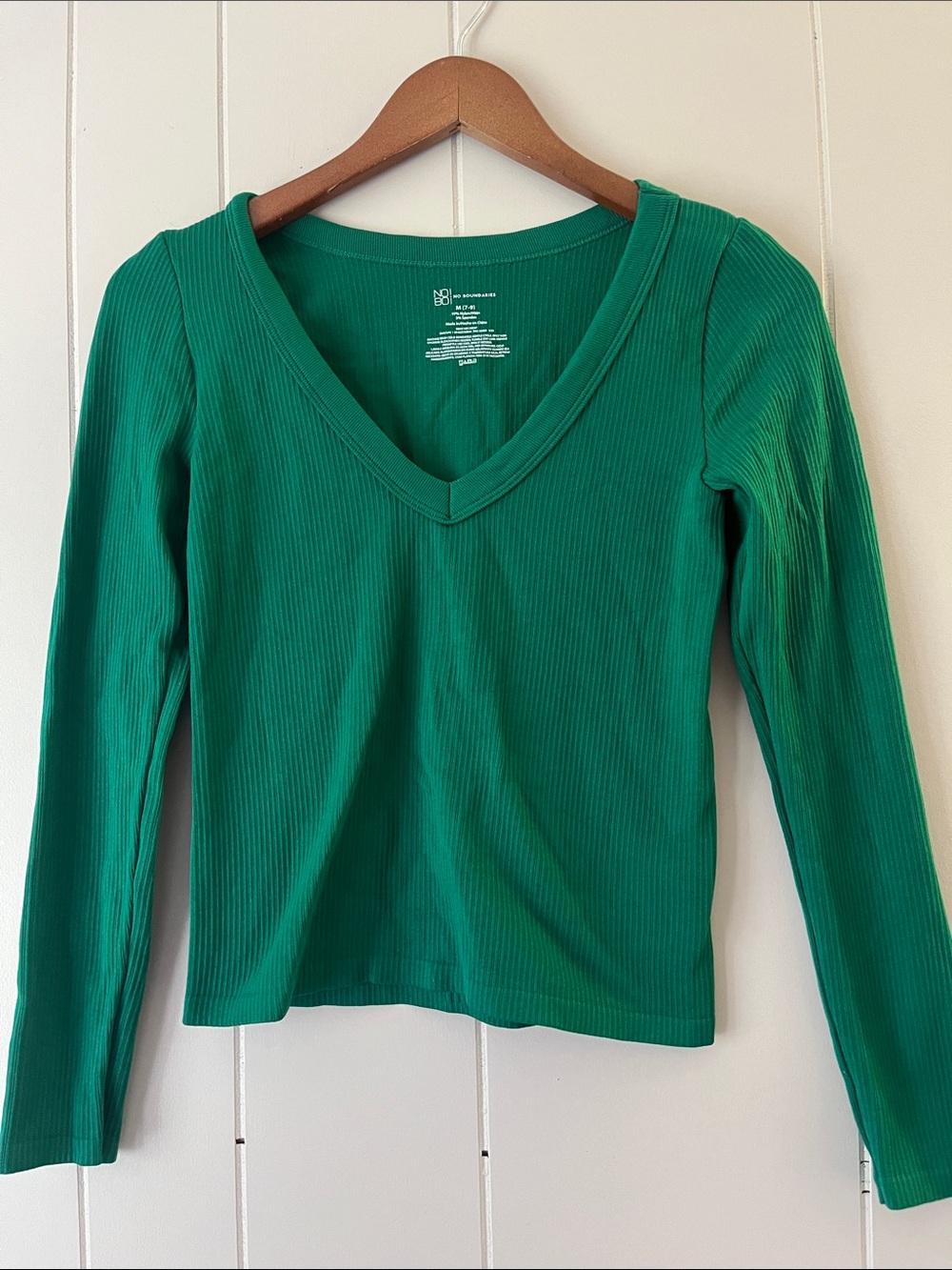 No Boundaries Green Ribbed V-Neck Long Sleeve Top